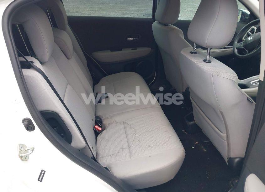 Photo 8 of 2020 Honda Hr-v 2WD LX (VIN 3CZRU5H31LM718997)