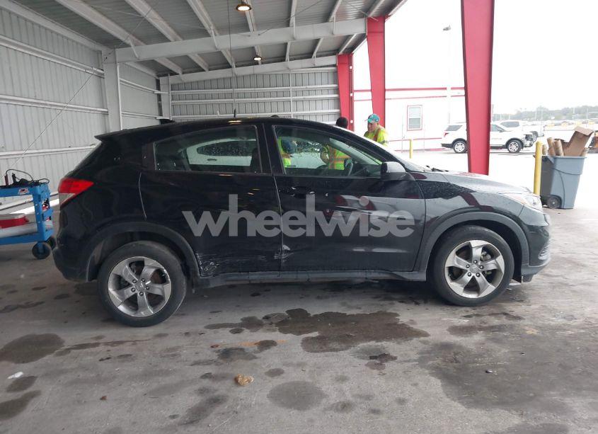 Photo 13 of 2021 Honda Hr-v 2WD LX (VIN 3CZRU5H31MM710612)