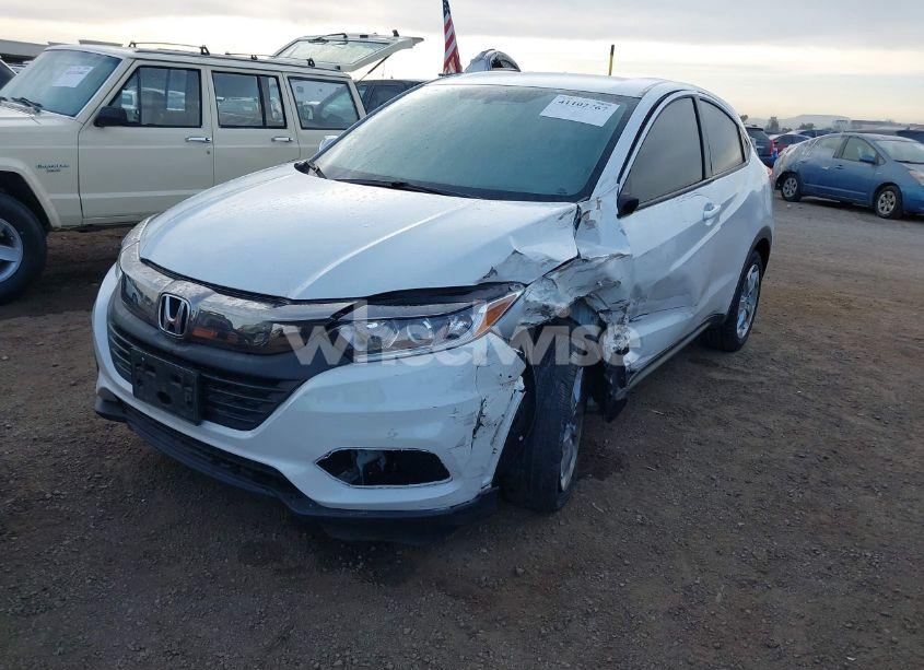 Photo 2 of 2022 Honda Hr-v 2WD LX (VIN 3CZRU5H31NM708960)
