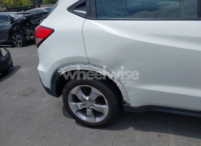 Photo 18 of 2022 Honda Hr-v 2WD LX (VIN 3CZRU5H31NM731526)