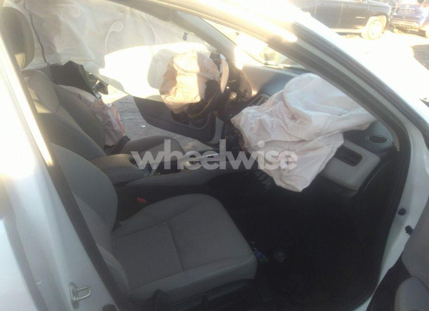 Photo 5 of 2017 Honda Hr-v LX (VIN 3CZRU5H32HM706560)