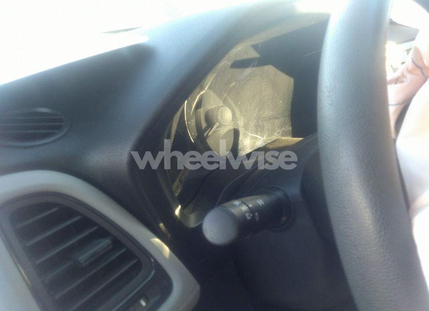 Photo 7 of 2017 Honda Hr-v LX (VIN 3CZRU5H32HM706560)