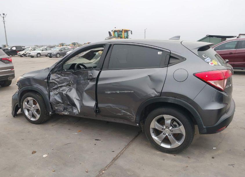 Photo 15 of 2018 Honda Hr-v LX (VIN 3CZRU5H32JG704649)