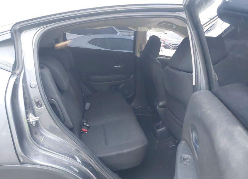 Photo 8 of 2018 Honda Hr-v LX (VIN 3CZRU5H32JG704649)