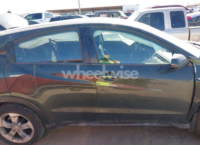 Photo 13 of 2018 Honda Hr-v LX (VIN 3CZRU5H32JG706501)