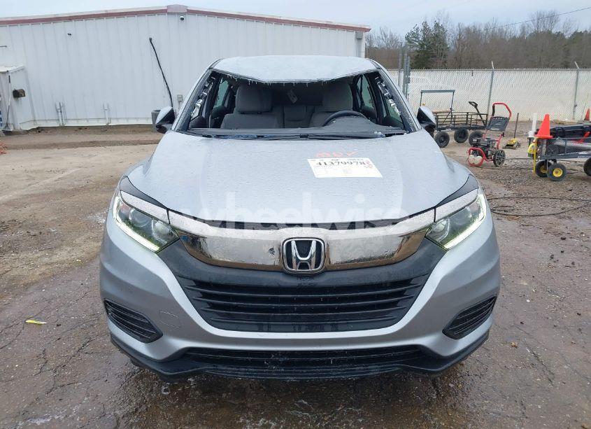 Photo 12 of 2019 Honda Hr-v LX (VIN 3CZRU5H32KG709674)