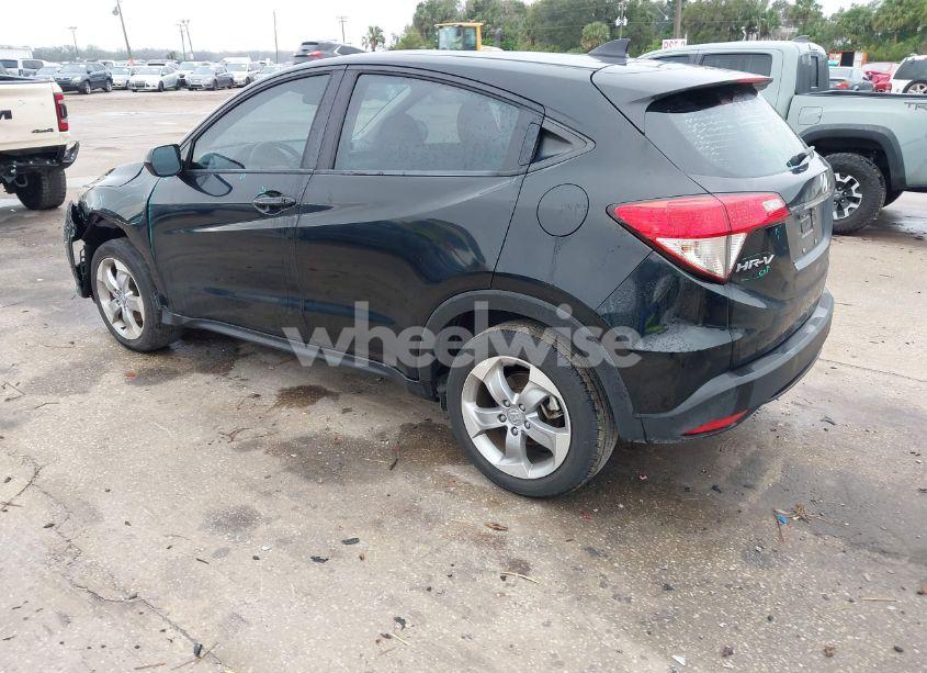 Photo 3 of 2019 Honda Hr-v LX (VIN 3CZRU5H32KG714650)