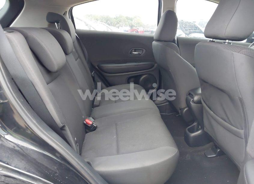 Photo 8 of 2019 Honda Hr-v LX (VIN 3CZRU5H32KG714650)