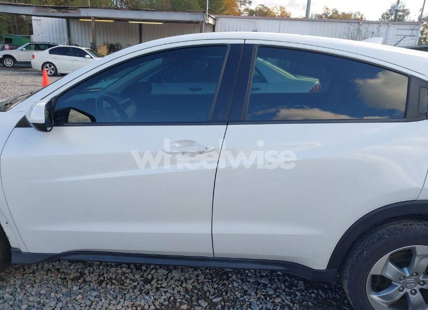 Photo 14 of 2019 Honda Hr-v LX (VIN 3CZRU5H32KM707277)