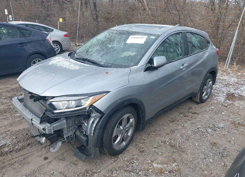 Photo 2 of 2020 Honda Hr-v 2WD LX (VIN 3CZRU5H32LM705272)