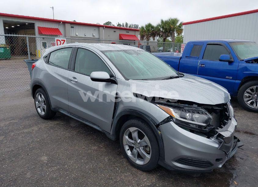 2020 Honda Hr-v 2WD LX (VIN 3CZRU5H32LM706826) main photo