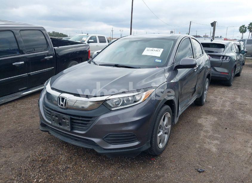 Photo 2 of 2020 Honda Hr-v 2WD LX (VIN 3CZRU5H32LM713453)