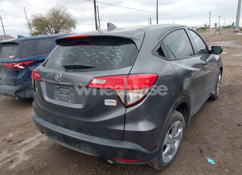 Photo 4 of 2020 Honda Hr-v 2WD LX (VIN 3CZRU5H32LM713453)
