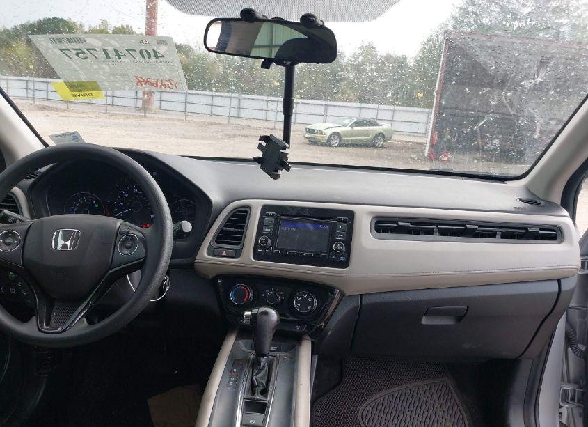 Photo 19 of 2020 Honda Hr-v 2WD LX (VIN 3CZRU5H32LM717292)