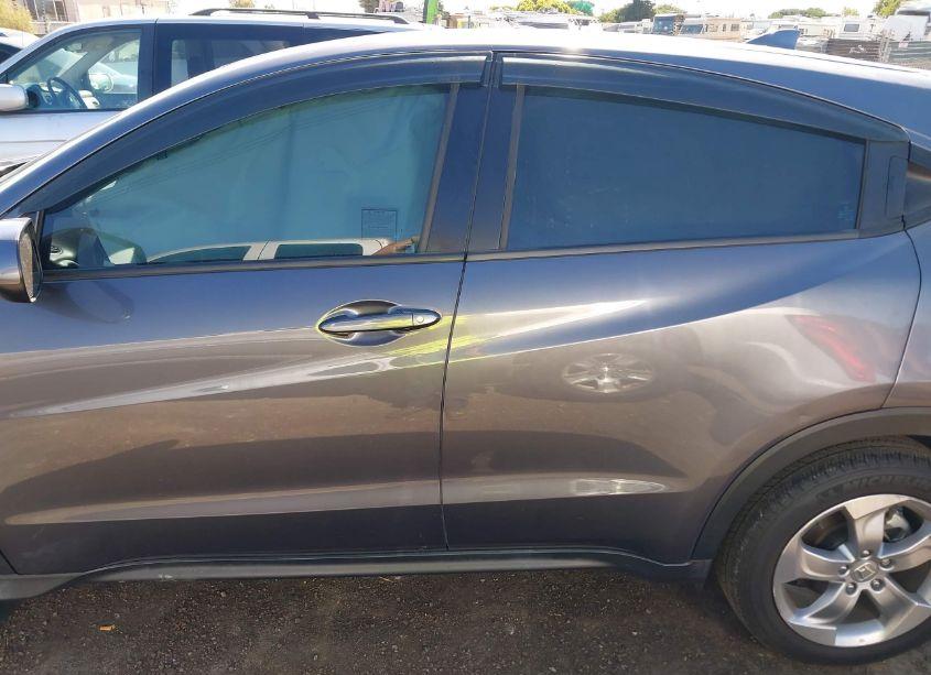 Photo 15 of 2021 Honda Hr-v 2WD LX (VIN 3CZRU5H32MM720047)