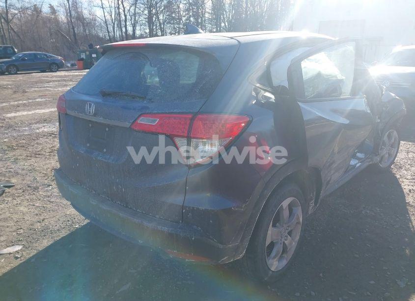 Photo 4 of 2022 Honda Hr-v 2WD LX (VIN 3CZRU5H32NM703153)