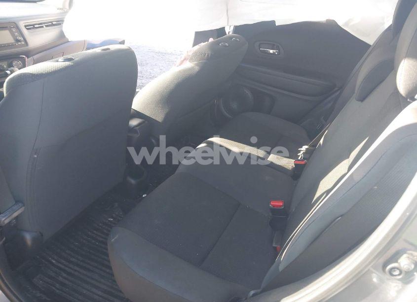 Photo 8 of 2022 Honda Hr-v 2WD LX (VIN 3CZRU5H32NM703153)