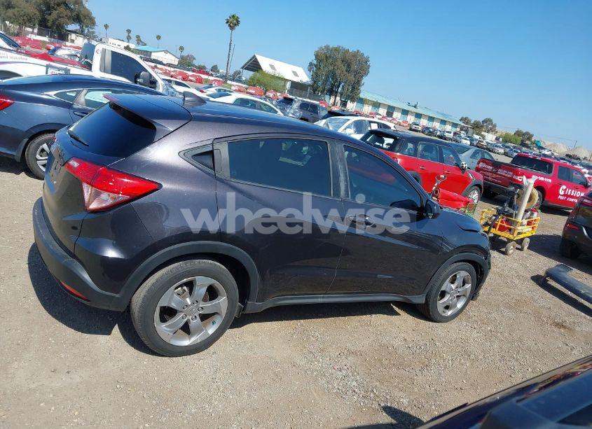 Photo 14 of 2017 Honda Hr-v LX (VIN 3CZRU5H33HG700202)