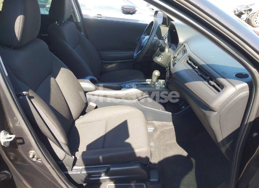 Photo 5 of 2017 Honda Hr-v LX (VIN 3CZRU5H33HG700202)