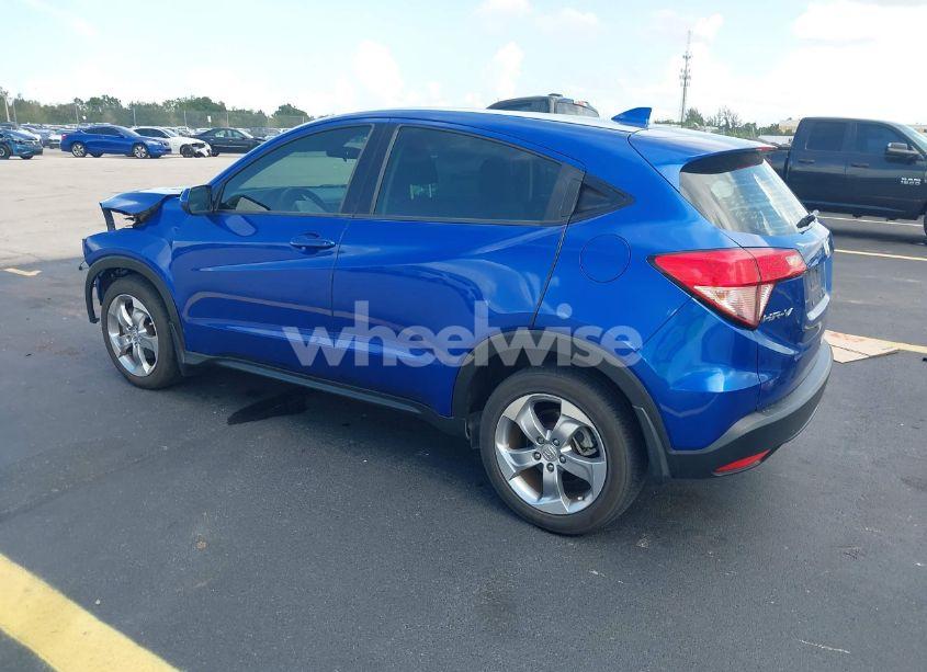 Photo 3 of 2018 Honda Hr-v LX (VIN 3CZRU5H33JM711093)