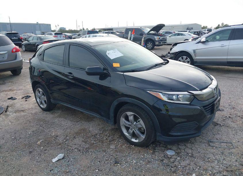 2019 Honda Hr-v LX (VIN 3CZRU5H33KG704290) main photo