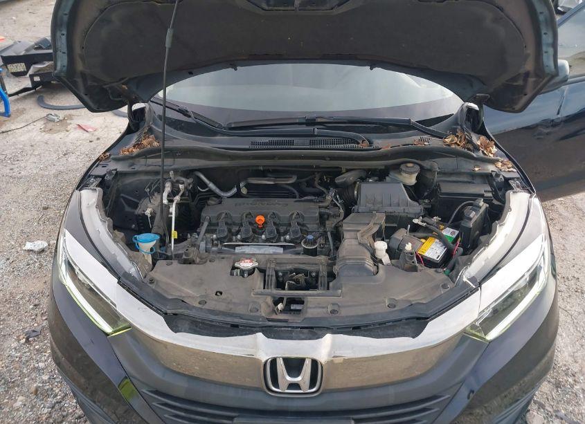 Photo 10 of 2019 Honda Hr-v LX (VIN 3CZRU5H33KG704290)