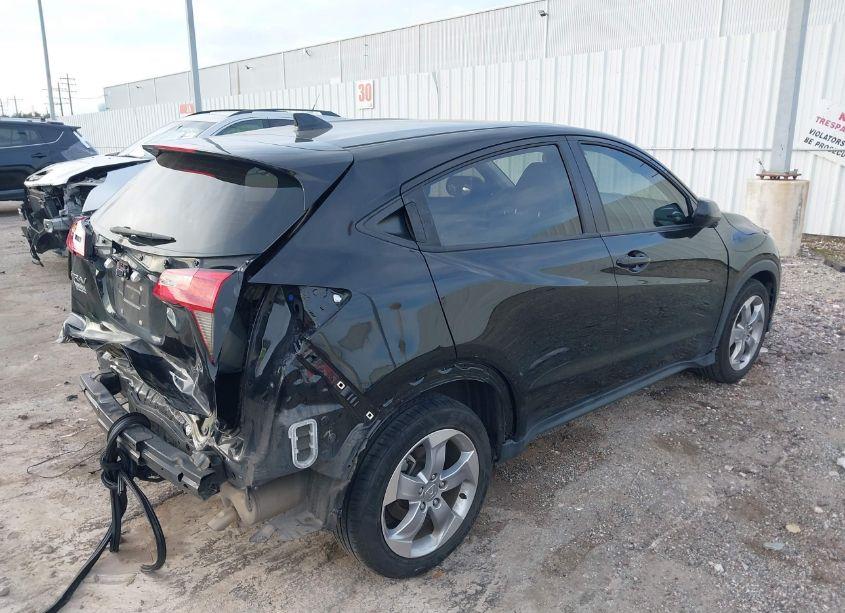 Photo 4 of 2019 Honda Hr-v LX (VIN 3CZRU5H33KG704290)