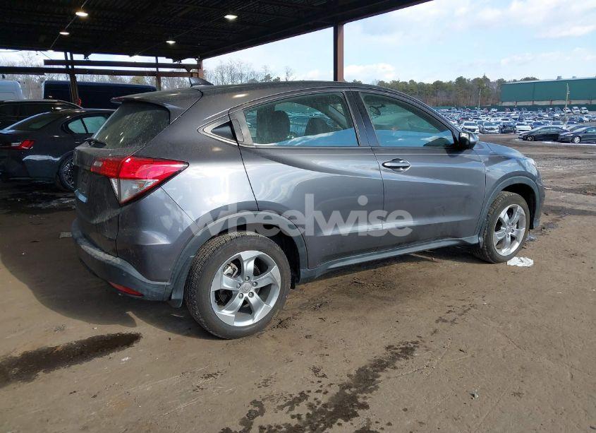 Photo 4 of 2019 Honda Hr-v LX (VIN 3CZRU5H33KG705052)
