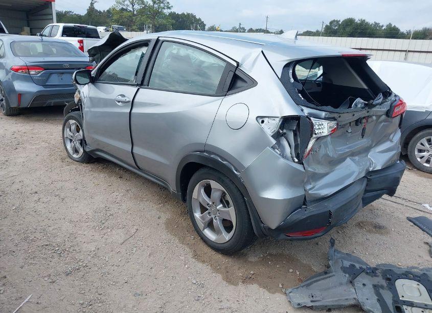 Photo 3 of 2019 Honda Hr-v LX (VIN 3CZRU5H33KG715838)