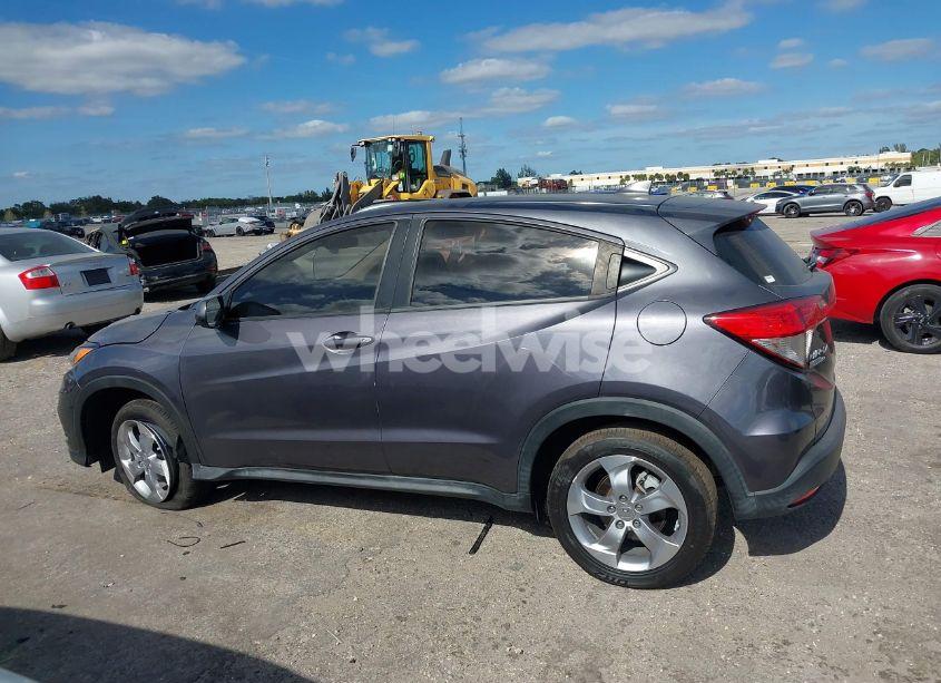 Photo 14 of 2019 Honda Hr-v LX (VIN 3CZRU5H33KM728820)