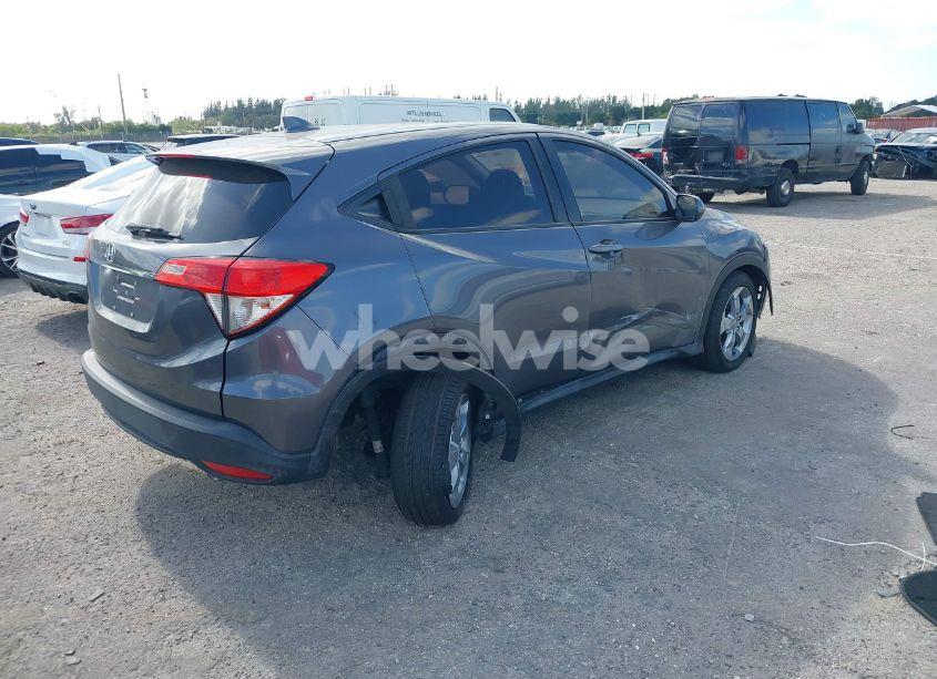 Photo 4 of 2019 Honda Hr-v LX (VIN 3CZRU5H33KM728820)