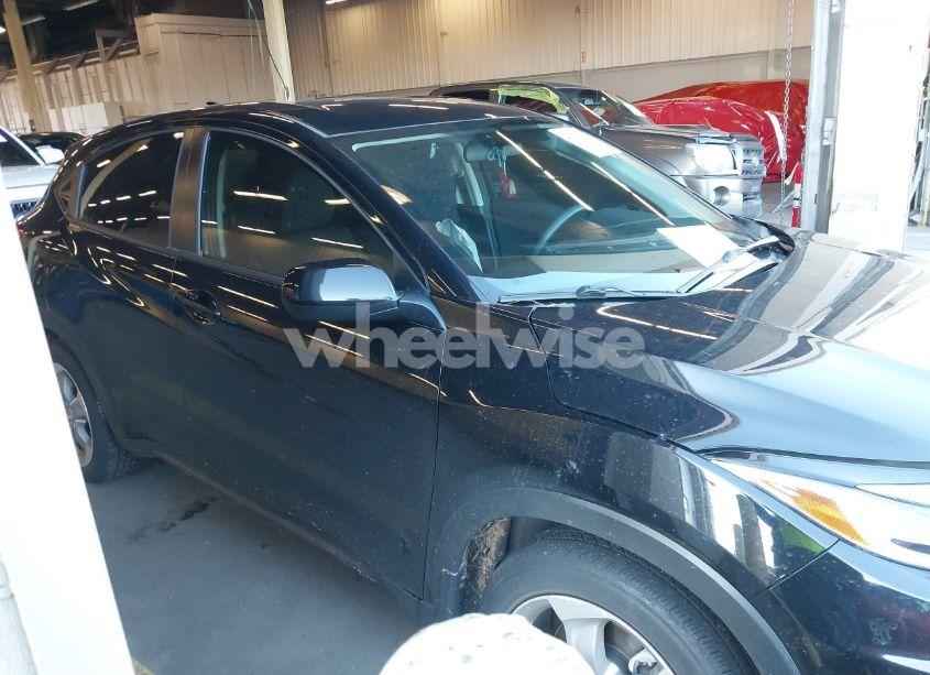 Photo 13 of 2020 Honda Hr-v 2WD LX (VIN 3CZRU5H33LM705233)