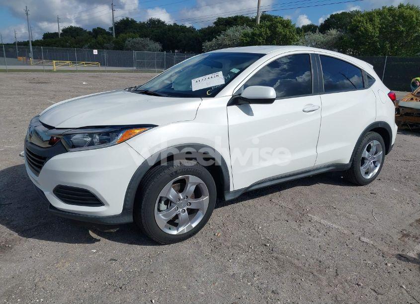 Photo 2 of 2022 Honda Hr-v 2WD LX (VIN 3CZRU5H33NM704232)
