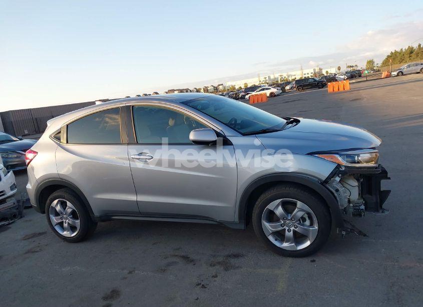 Photo 14 of 2022 Honda Hr-v 2WD LX (VIN 3CZRU5H33NM716235)