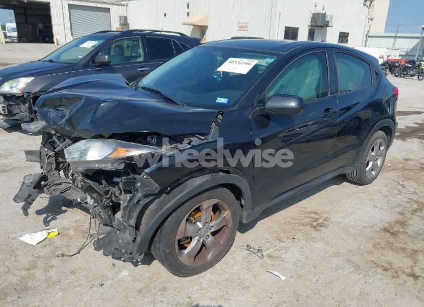 Photo 2 of 2016 Honda Hr-v LX (VIN 3CZRU5H34GM746282)