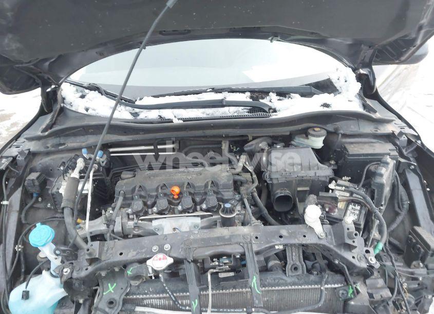 Photo 10 of 2017 Honda Hr-v LX (VIN 3CZRU5H34HM701781)