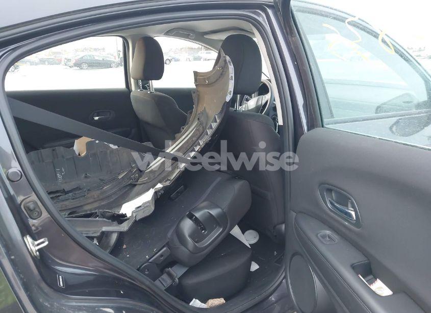 Photo 8 of 2017 Honda Hr-v LX (VIN 3CZRU5H34HM701781)