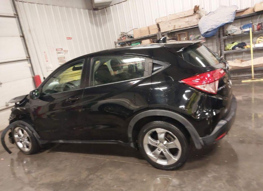 Photo 14 of 2018 Honda Hr-v LX (VIN 3CZRU5H34JG700618)