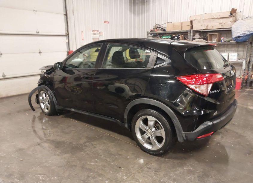 Photo 3 of 2018 Honda Hr-v LX (VIN 3CZRU5H34JG700618)