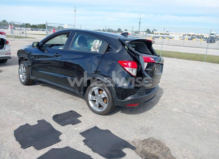 Photo 3 of 2019 Honda Hr-v LX (VIN 3CZRU5H34KG712382)