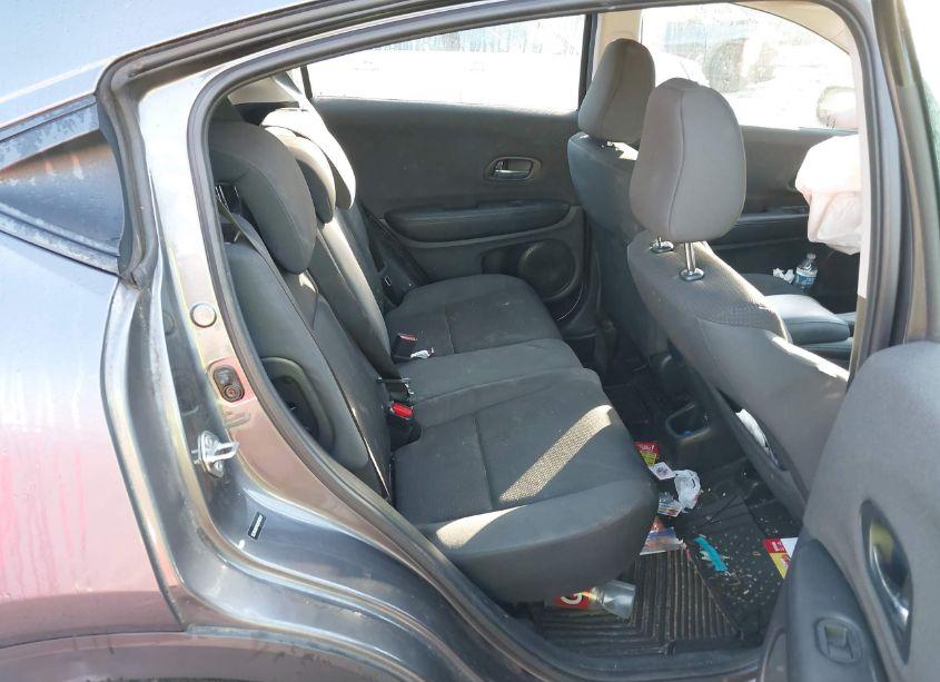 Photo 8 of 2020 Honda Hr-v 2WD LX (VIN 3CZRU5H34LM705547)