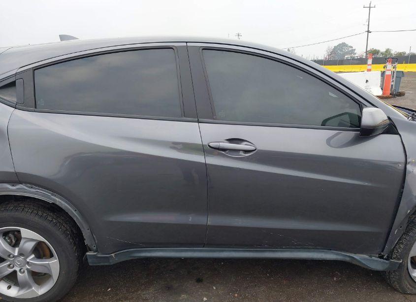 Photo 14 of 2020 Honda Hr-v 2WD LX (VIN 3CZRU5H34LM708111)