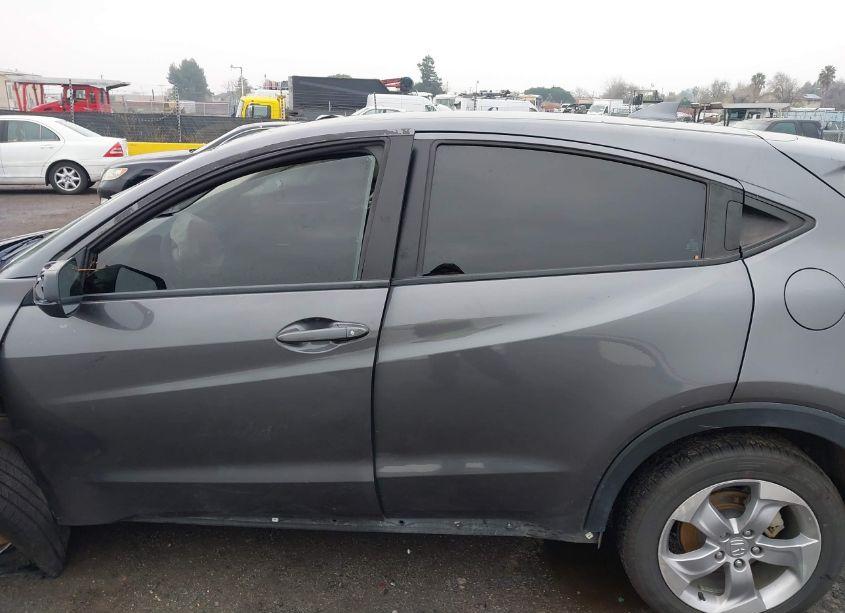 Photo 15 of 2020 Honda Hr-v 2WD LX (VIN 3CZRU5H34LM708111)