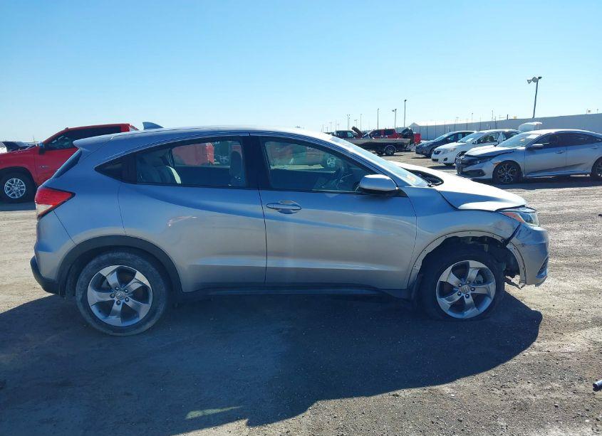 Photo 13 of 2020 Honda Hr-v 2WD LX (VIN 3CZRU5H34LM714121)