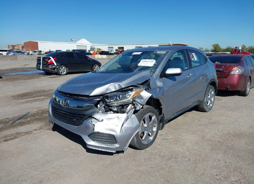 Photo 6 of 2020 Honda Hr-v 2WD LX (VIN 3CZRU5H34LM714121)