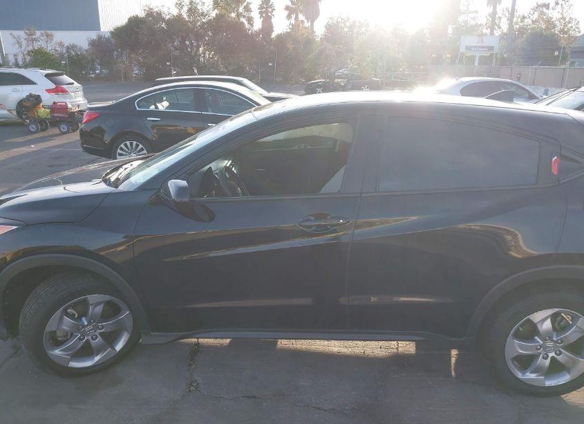 Photo 14 of 2021 Honda Hr-v 2WD LX (VIN 3CZRU5H34MM707221)