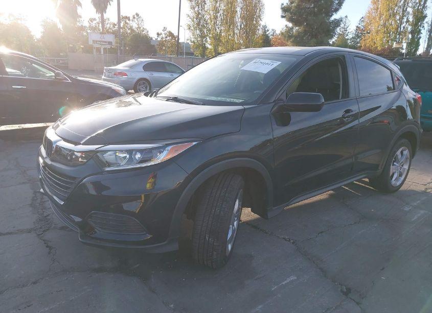Photo 2 of 2021 Honda Hr-v 2WD LX (VIN 3CZRU5H34MM707221)