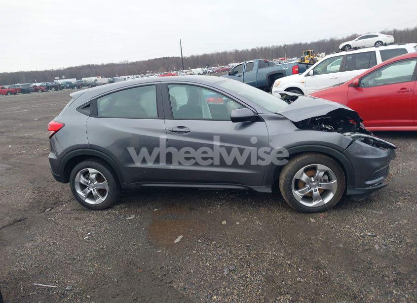 Photo 13 of 2022 Honda Hr-v 2WD LX (VIN 3CZRU5H34NM707365)