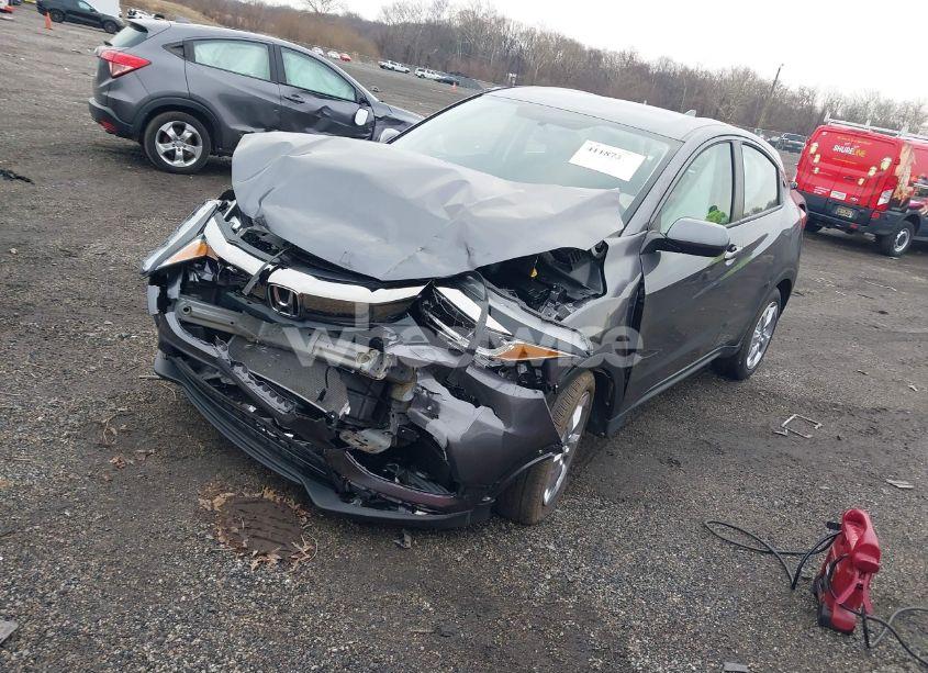 Photo 2 of 2022 Honda Hr-v 2WD LX (VIN 3CZRU5H34NM707365)