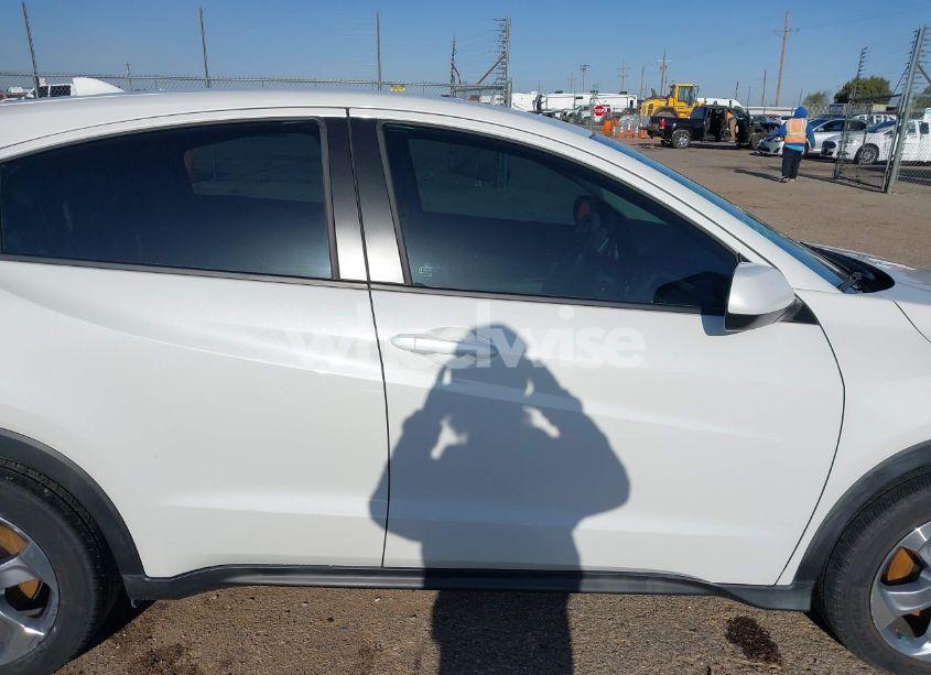 Photo 13 of 2022 Honda Hr-v 2WD LX (VIN 3CZRU5H34NM708919)